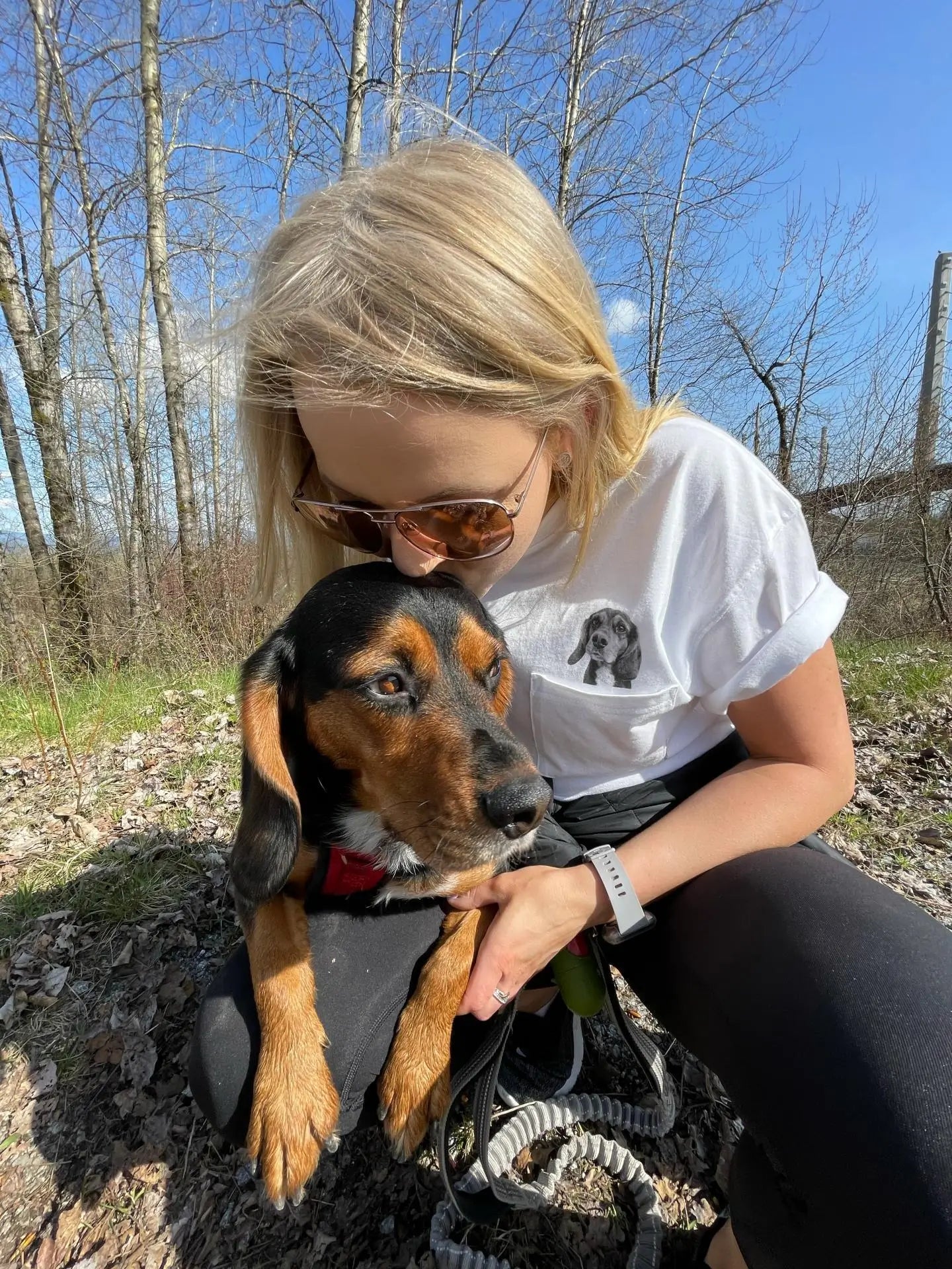 Lightweight Pet-In-Pocket Tee